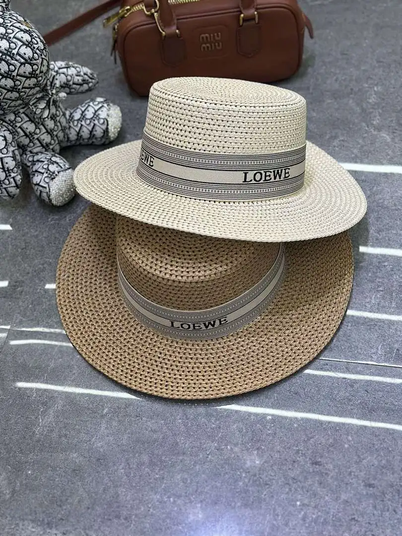 罗意威爆款平顶帽