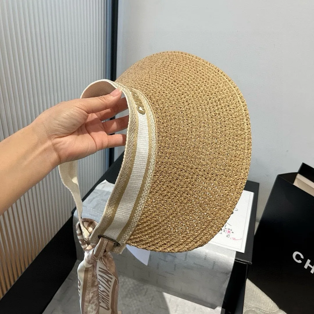 原单货，高颜值女孩必备DIOR夏日新款丝巾遮阳帽大帽檐 我顶着大太阳，只想为你撑伞 没人为你撑伞，那就来顶DIOR遮阳帽[耶]