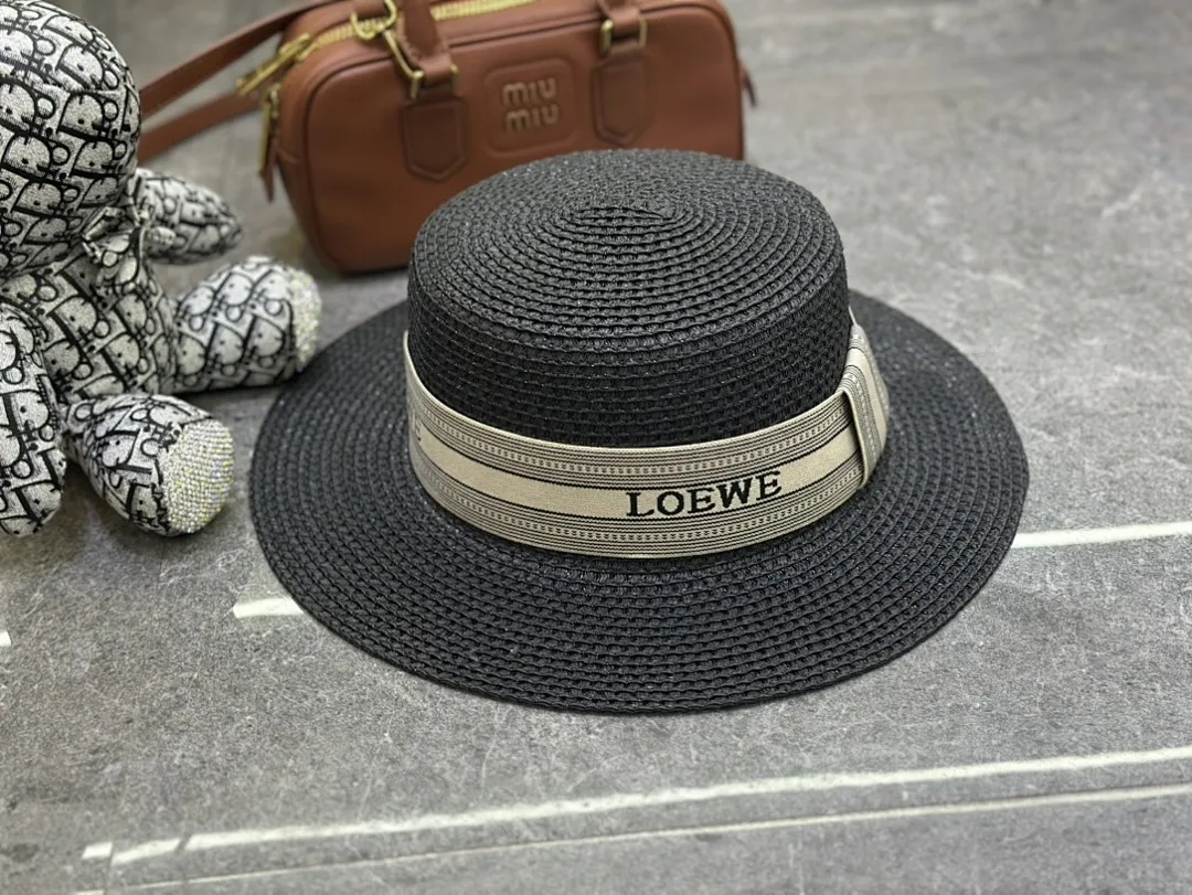 罗意威爆款平顶帽