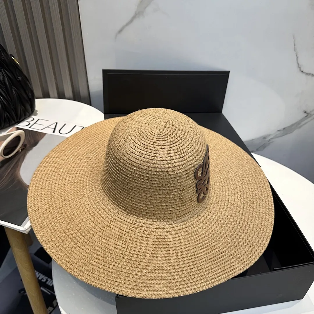 LOEWE罗意威大檐帽，太阳大草帽，细草制作，官方款开模，非市场普通版本,头围57cm