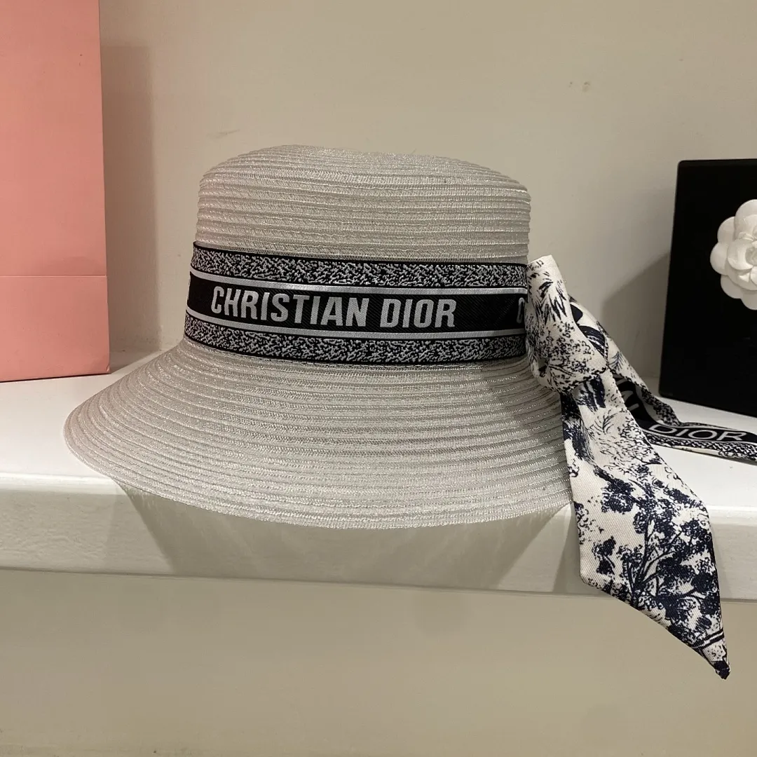 Dior 草帽