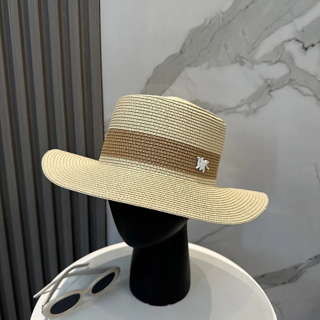 迪奥 Dior2025新款草帽，高级定制，名媛风，细节待上，夏季防晒防紫外线，出行必备，百搭好看