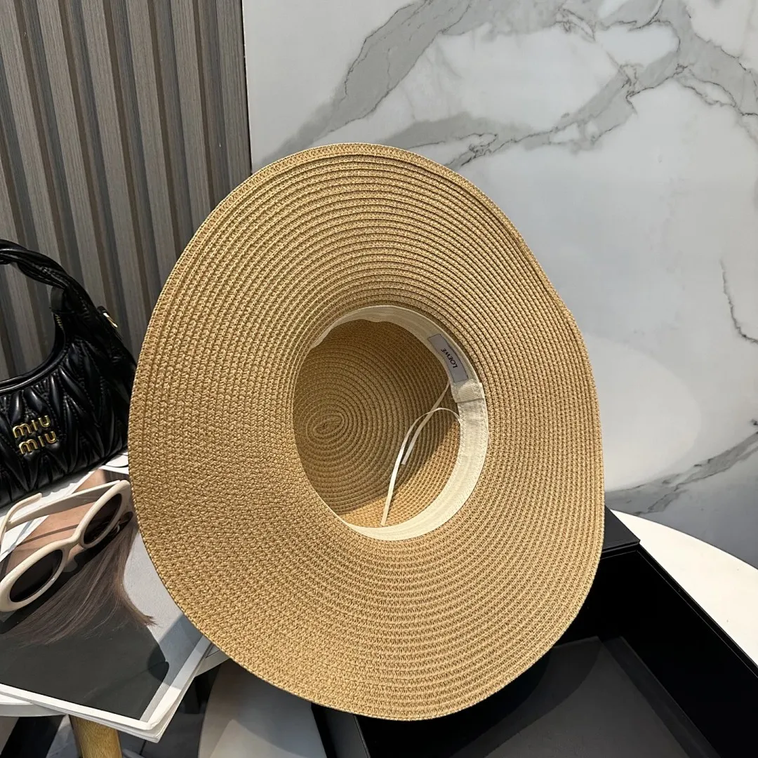 LOEWE罗意威大檐帽,太阳大草帽,细草制作,官方款开模,非市场普通版本,头围57cm