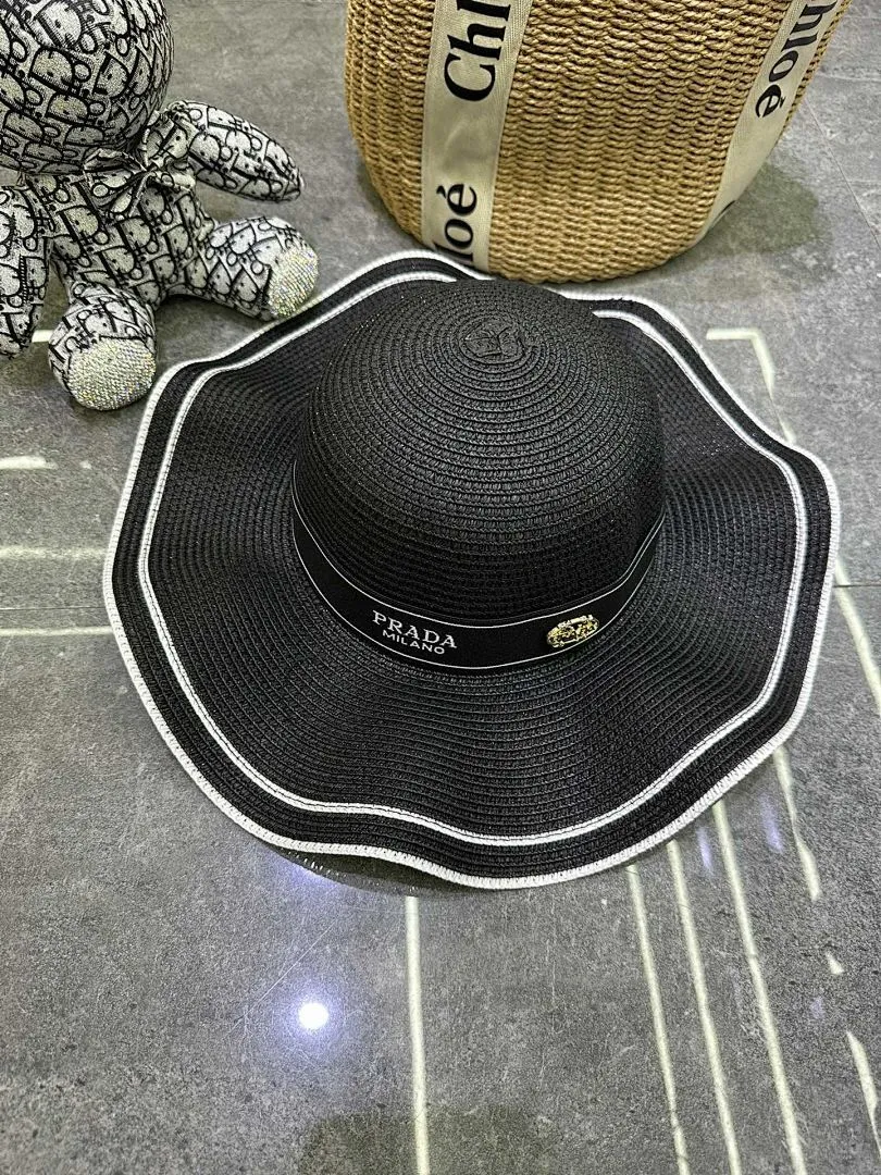 普拉达爆款蕾丝波浪边大檐帽