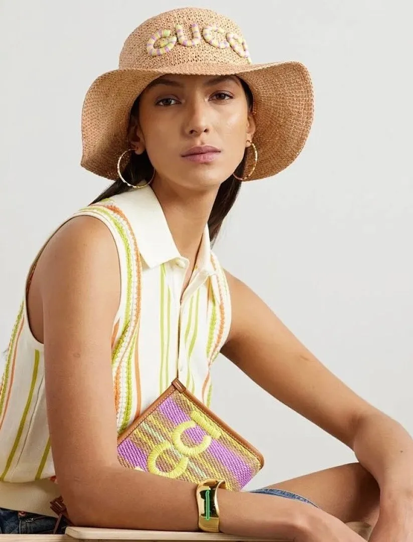 跑量🉐140 定制版,不退换! 🆕25新款ꫛꫀꪝ ❥—— 🪄GUCC*专柜同款 拉菲草帽 🖤独家款 一人一天只能做3套字母 超费时 ⛱️出游度假拍照必备单品 📸超级出片