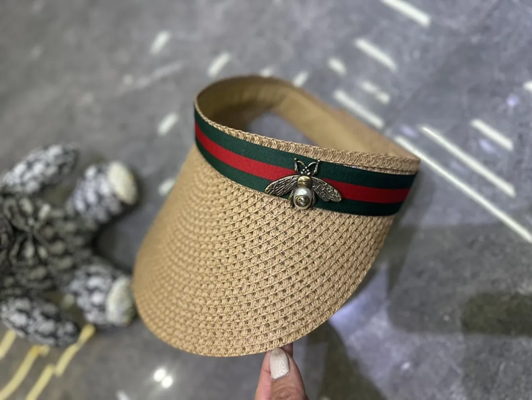 Gucci 爆款蜜蜂🐝空顶帽