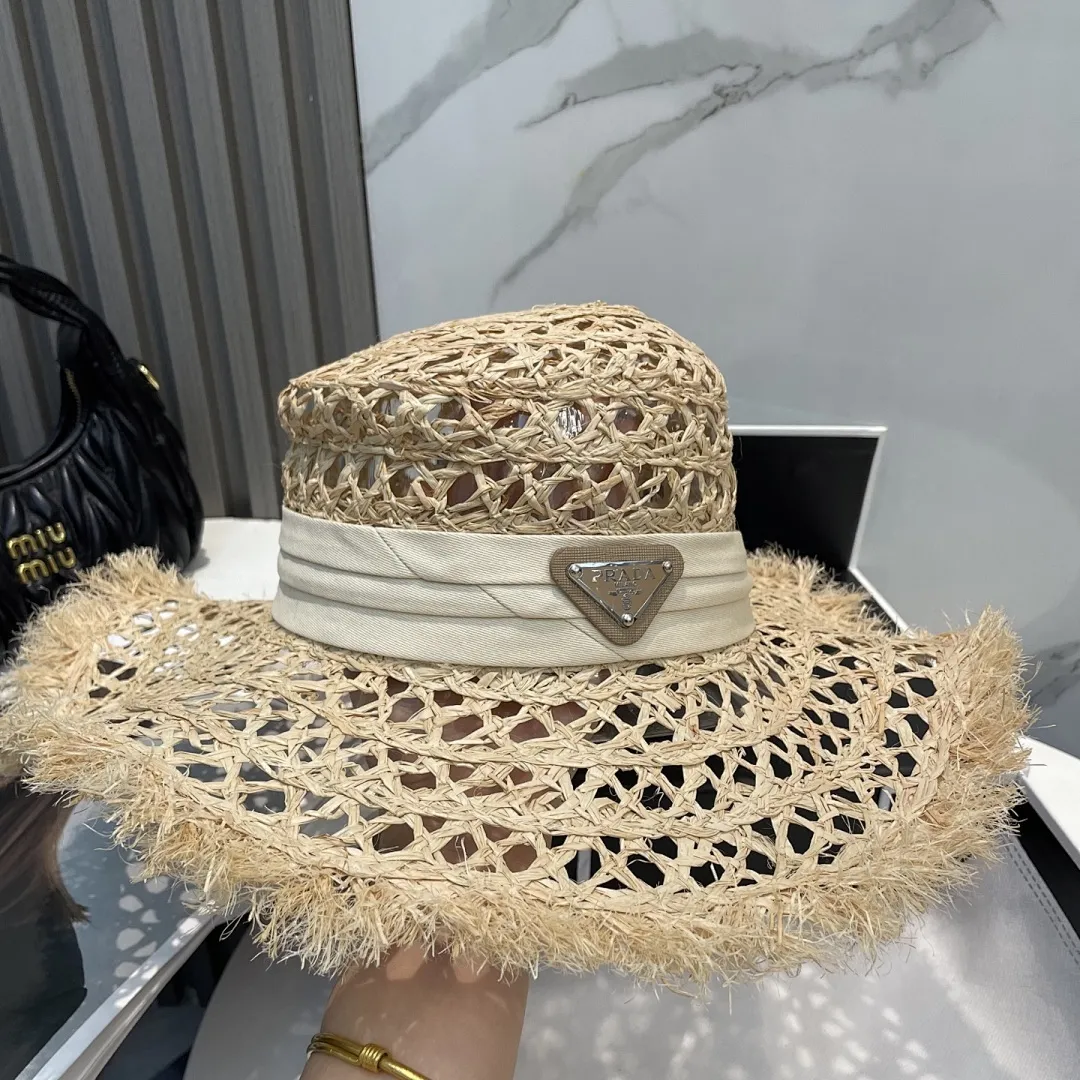 普拉达PRADA 新款大檐遮阳防晒草帽 炎炎夏日出街必备防晒单品, 海边约起也妥妥滴,透气棉四季可佩戴