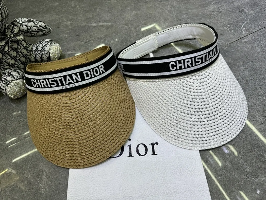 迪奥爆款空顶帽