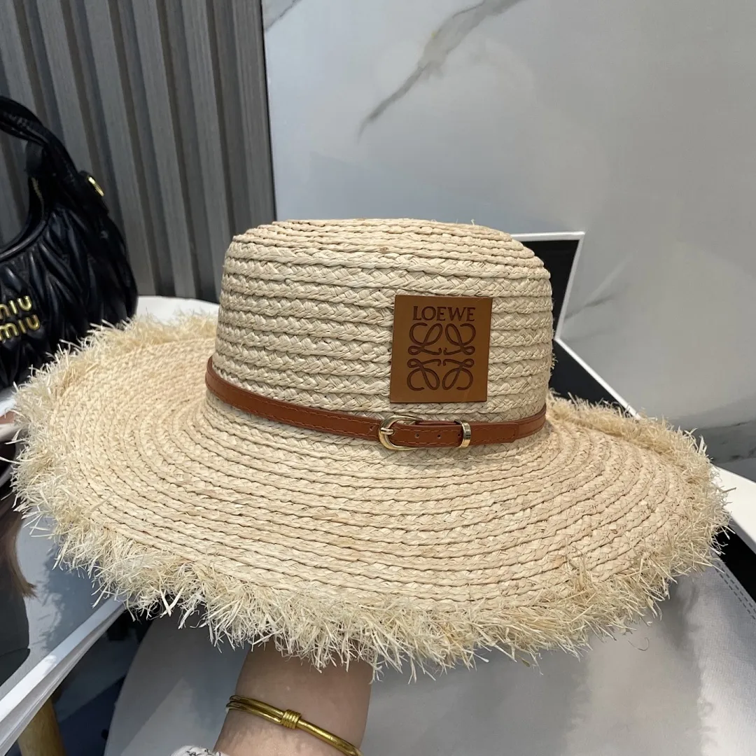 罗意威LOEWE上新品💗 这顶大帽檐的超级好看!!贼出片 罗意威拉菲草大帽檐草帽