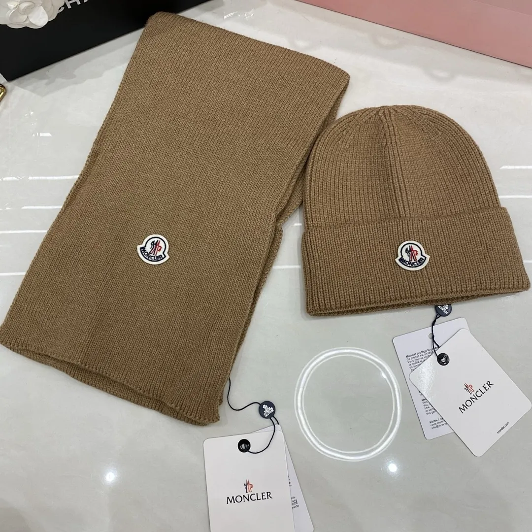 Moncler 两件套 羊绒针织帽+围巾🧣