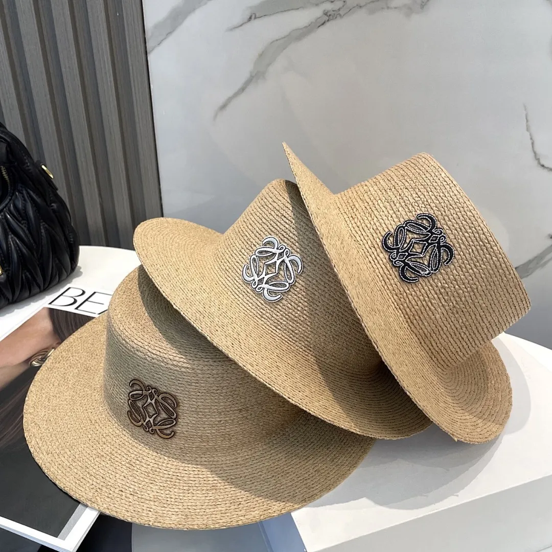 Loewe罗意威 2025新款拉菲草帽,纯手工钩织,产量极少,重工打造,专柜同款,头围57cm