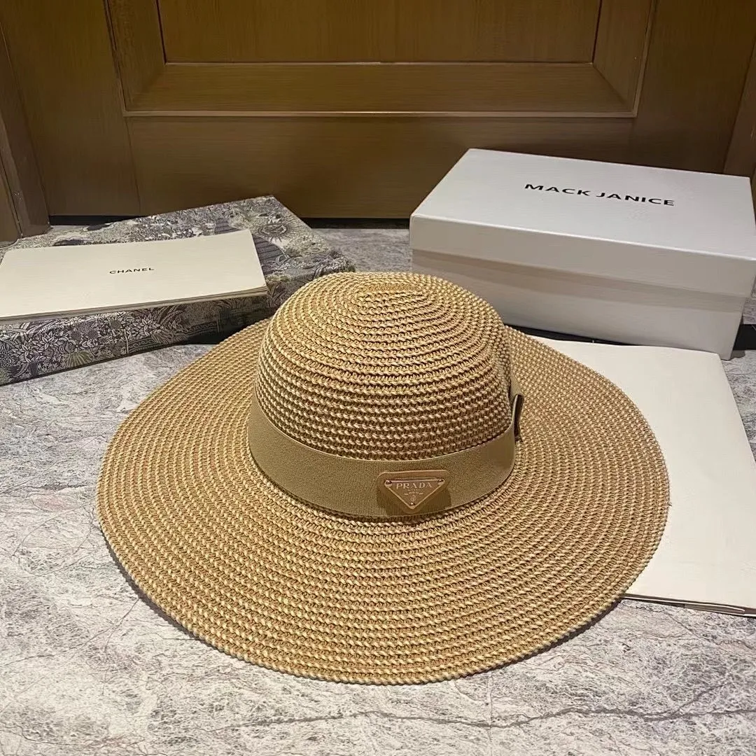 普拉达 大檐草帽