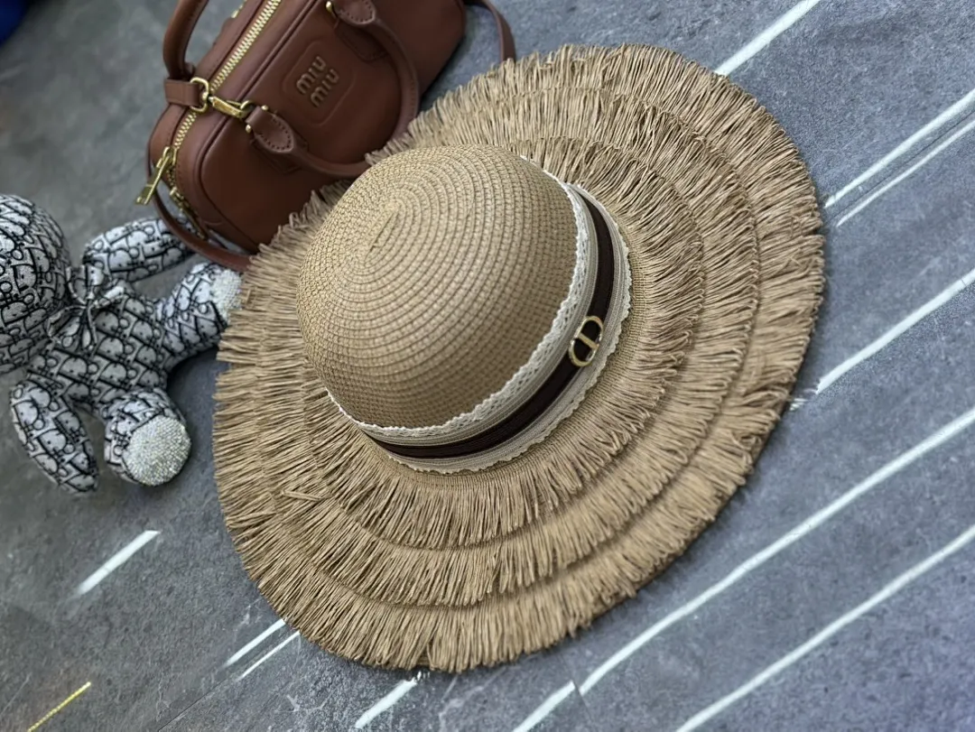 迪奥爆款裙边大檐帽