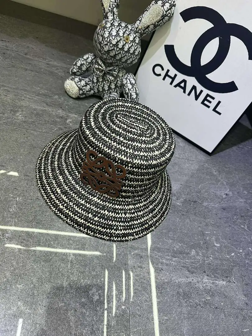 罗意威爆款双色编织渔夫帽