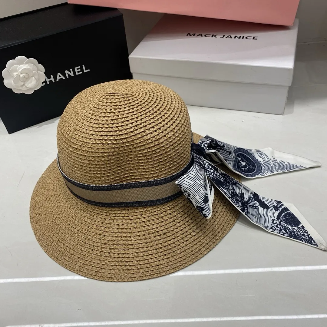 Dior迪奥 丝巾款盆帽