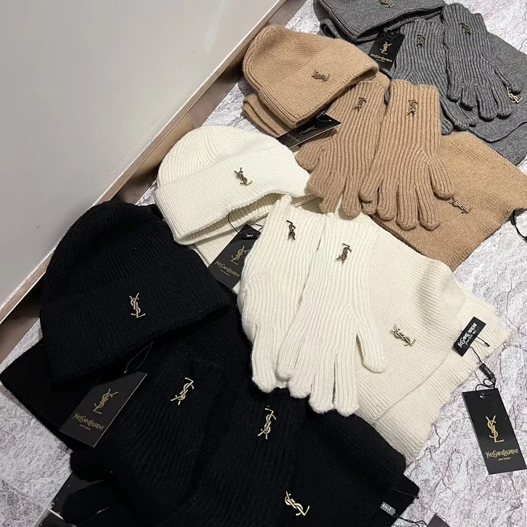 YSL 三件套 羊绒针织帽+围巾🧣+手套🧤
