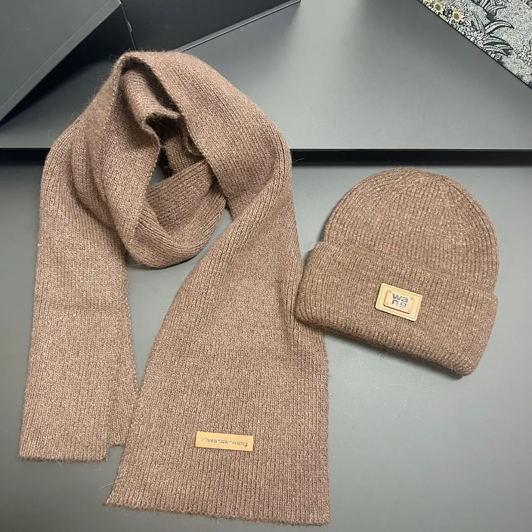 压力山大王 兔毛 冷帽+围巾套装🔥