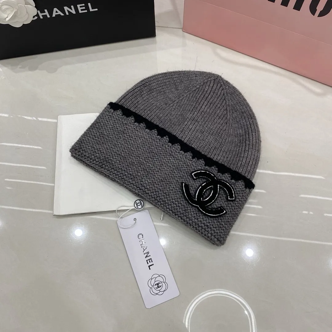 Chanel 羊绒针织帽