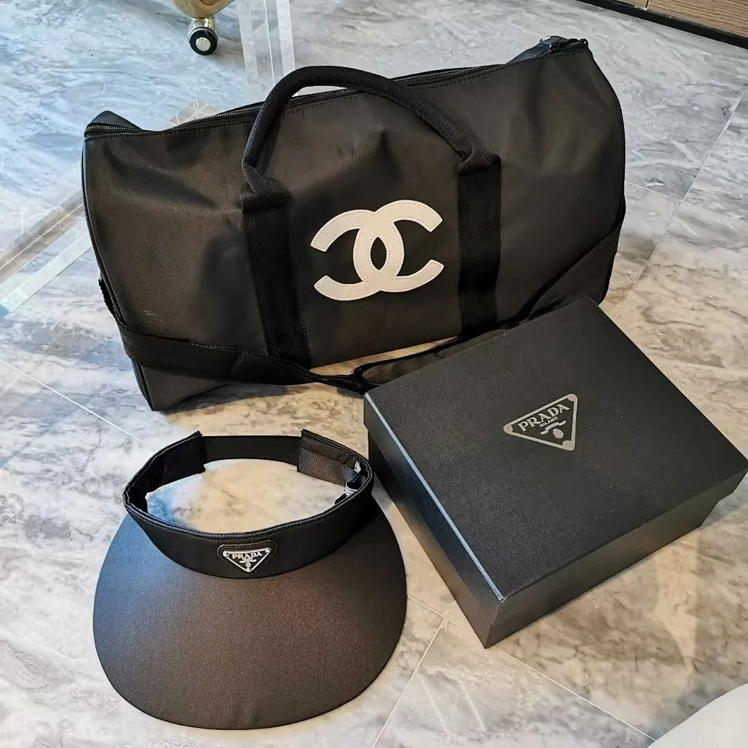 Prad～新款缎面空顶帽