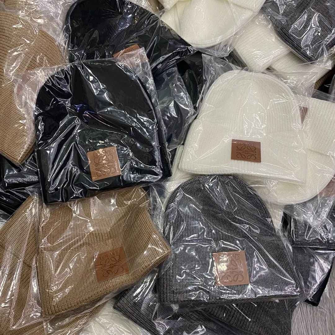 LOEWE 羊绒针织帽1