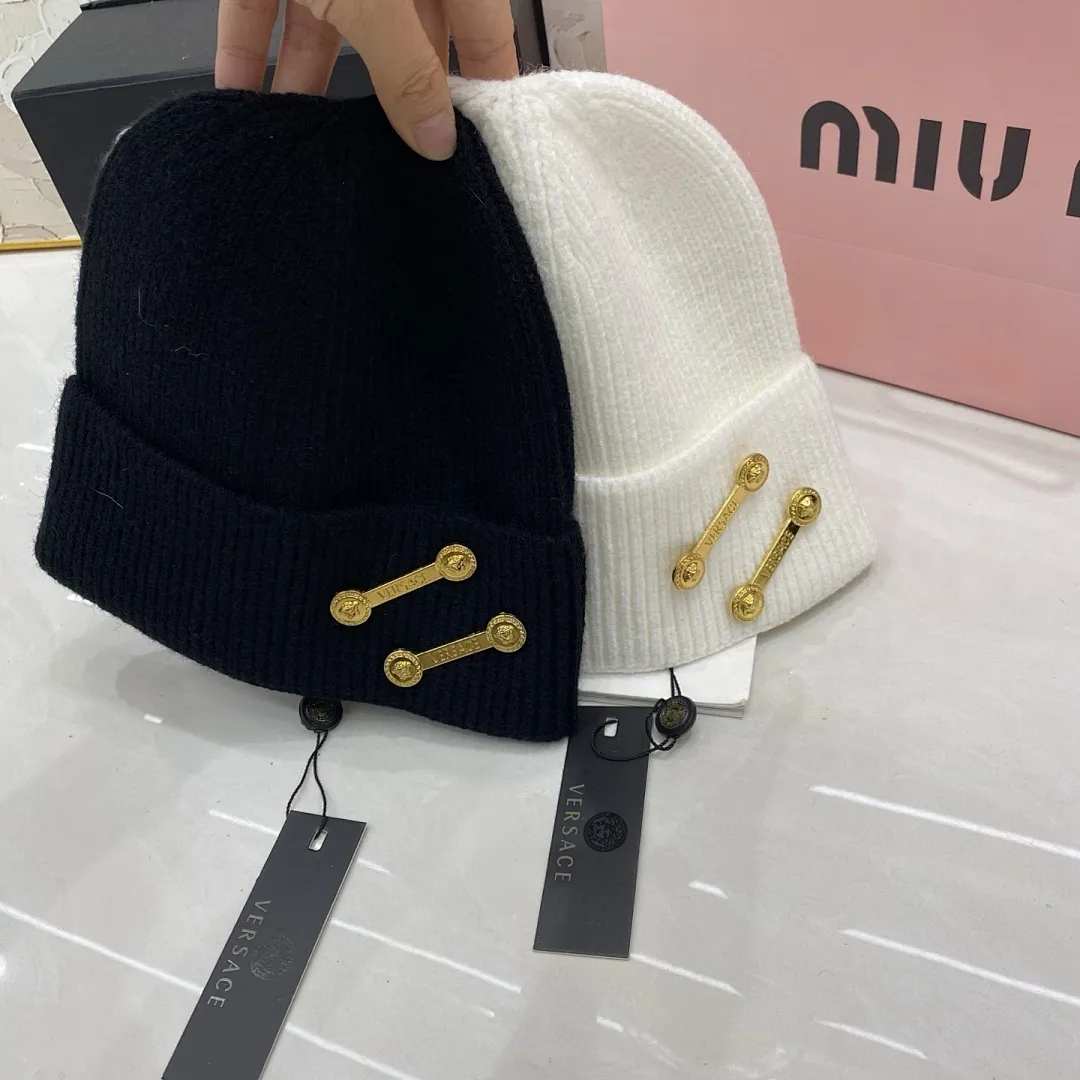 Versace范思哲 羊绒针织帽