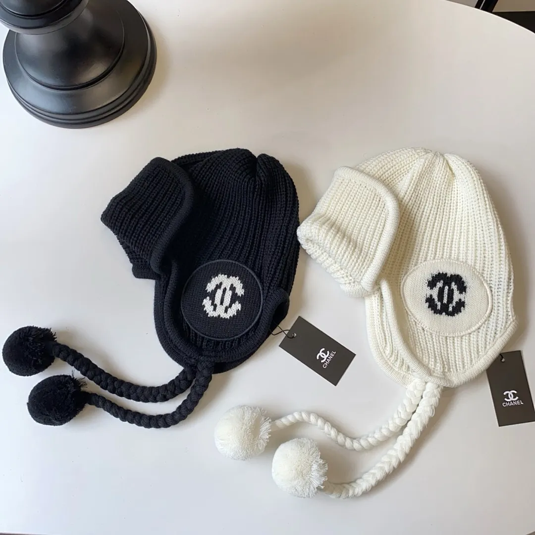 🆕出货出货 ❄️25小香秋冬新款珍珠护耳帽 ✨爆款超级百搭 🔥秋冬必备单品齐色出货 🛒白色 黑色