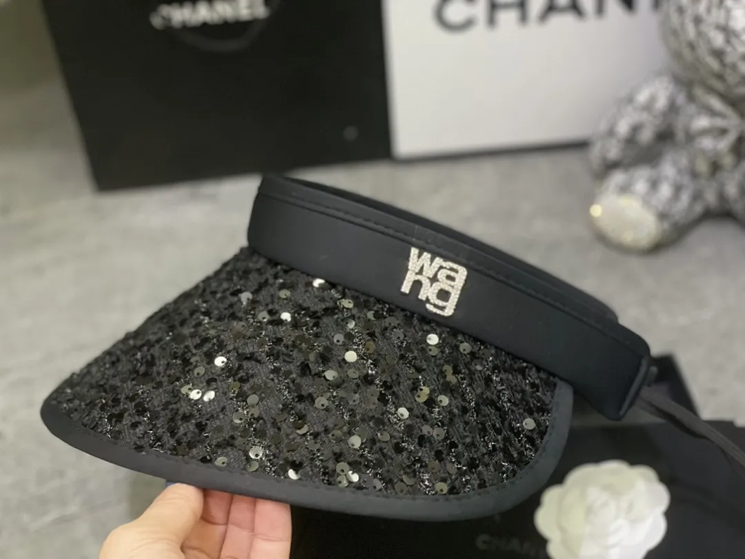 大王亮片空顶帽