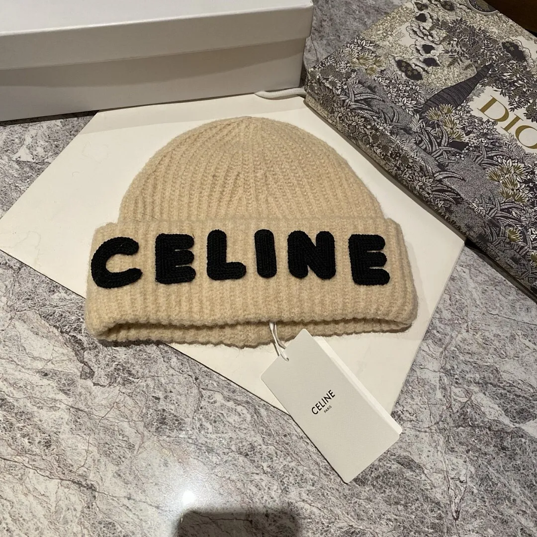 Celine 羊毛针织帽