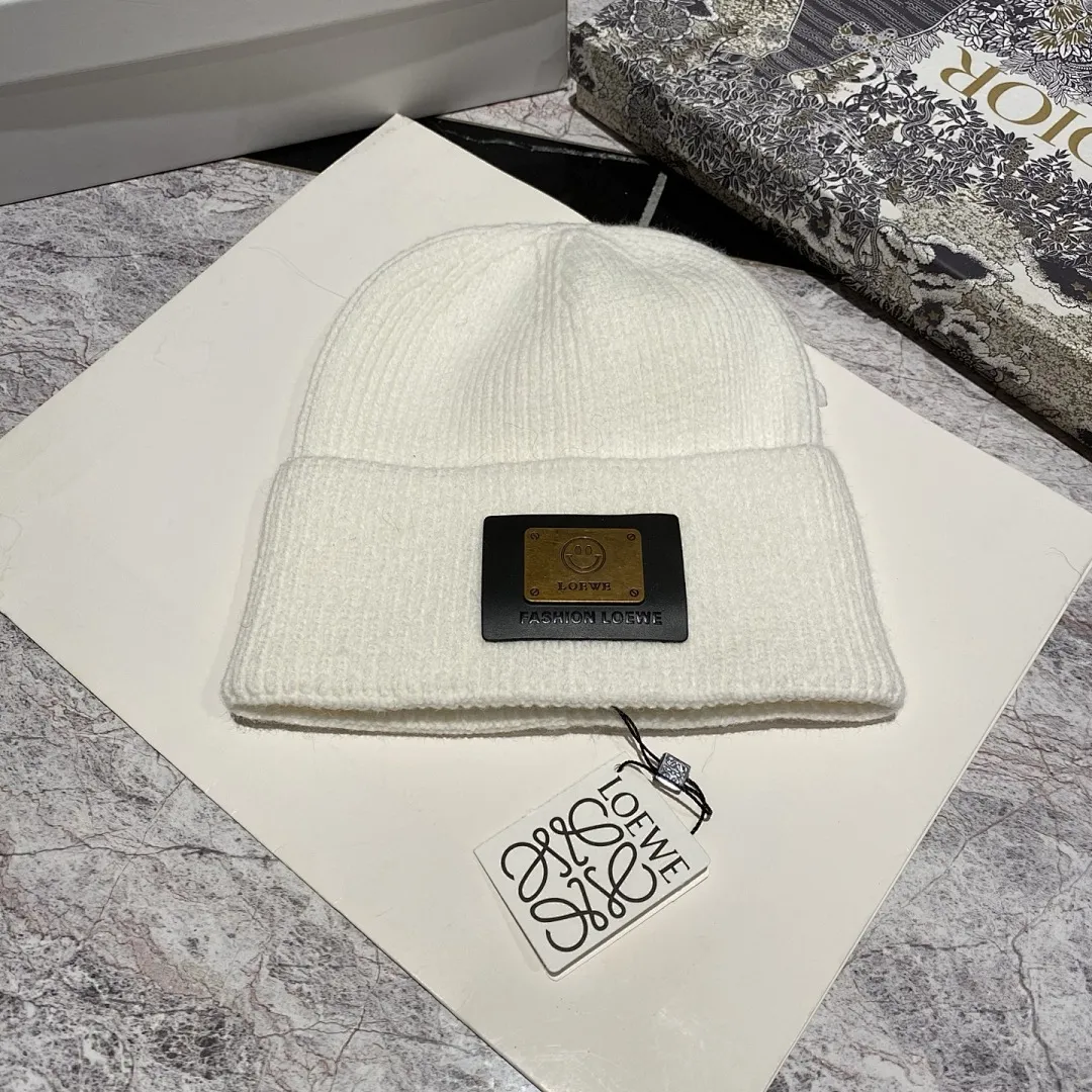LOEWE 羊绒针织帽