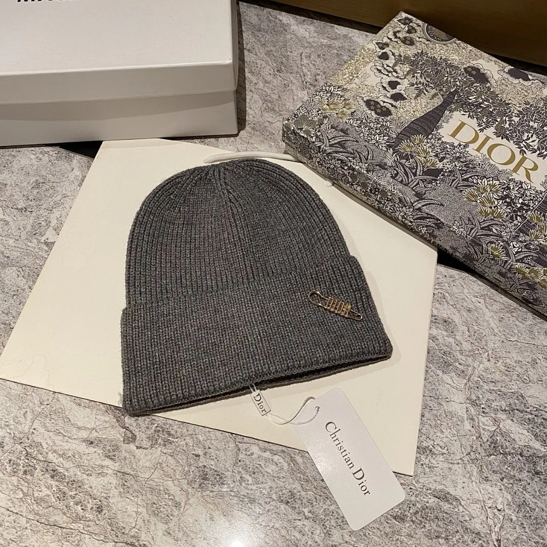 DIOR 羊绒针织帽