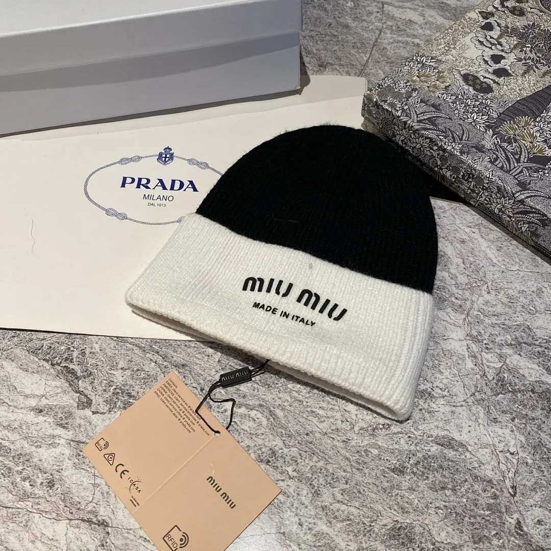 MIU MIU 羊绒针织帽