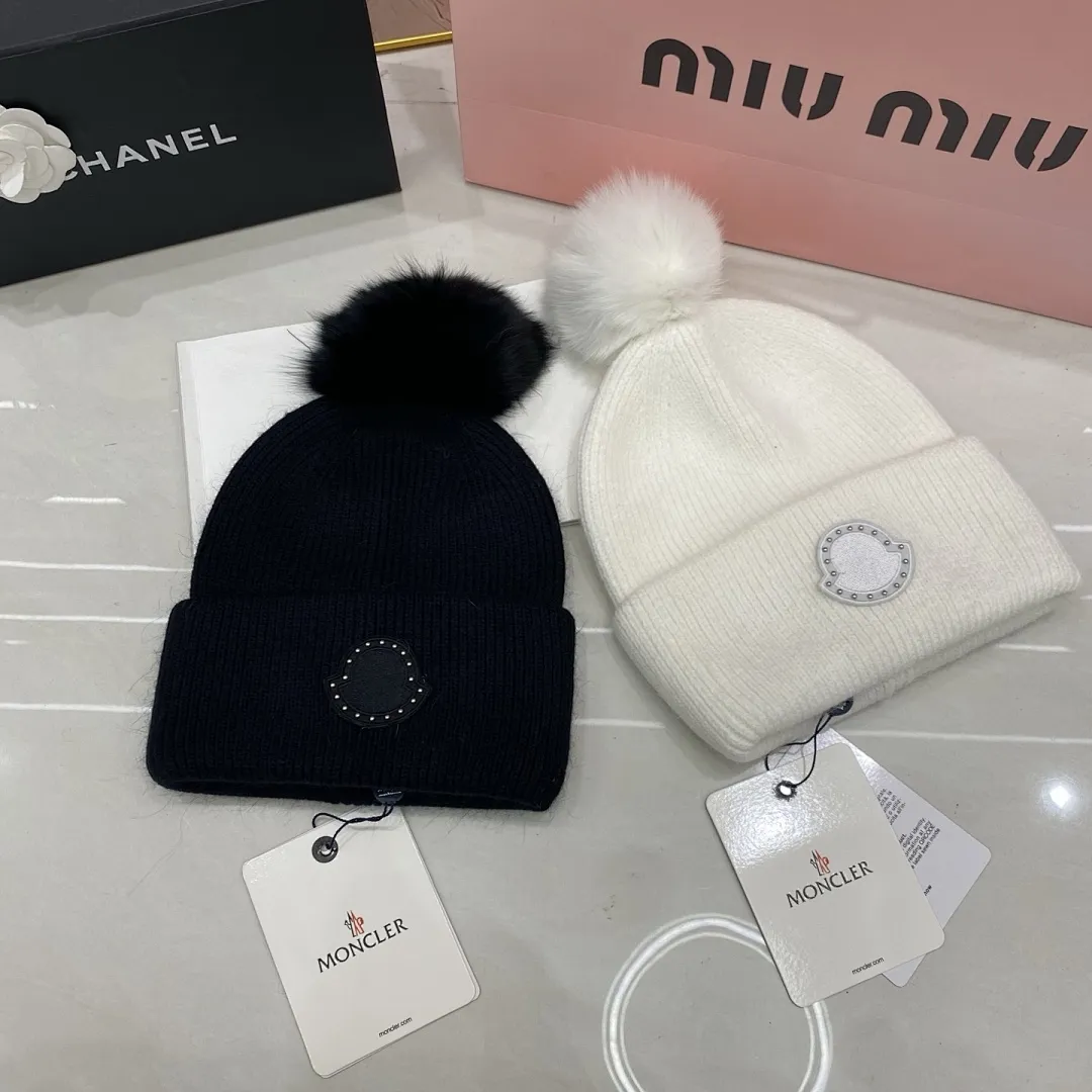 Moncler蒙口 安哥拉兔毛针织帽