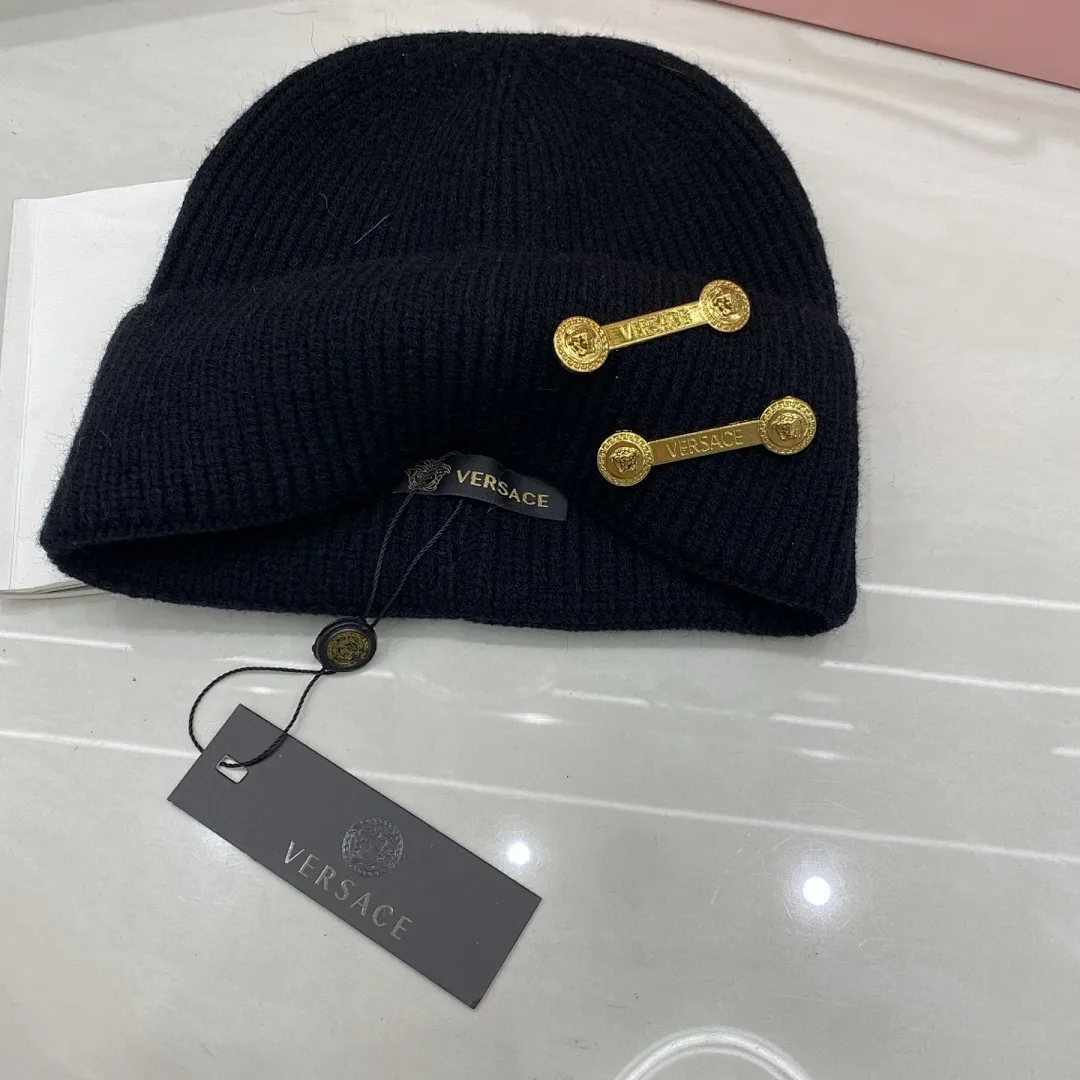 Versace范思哲 羊绒针织帽