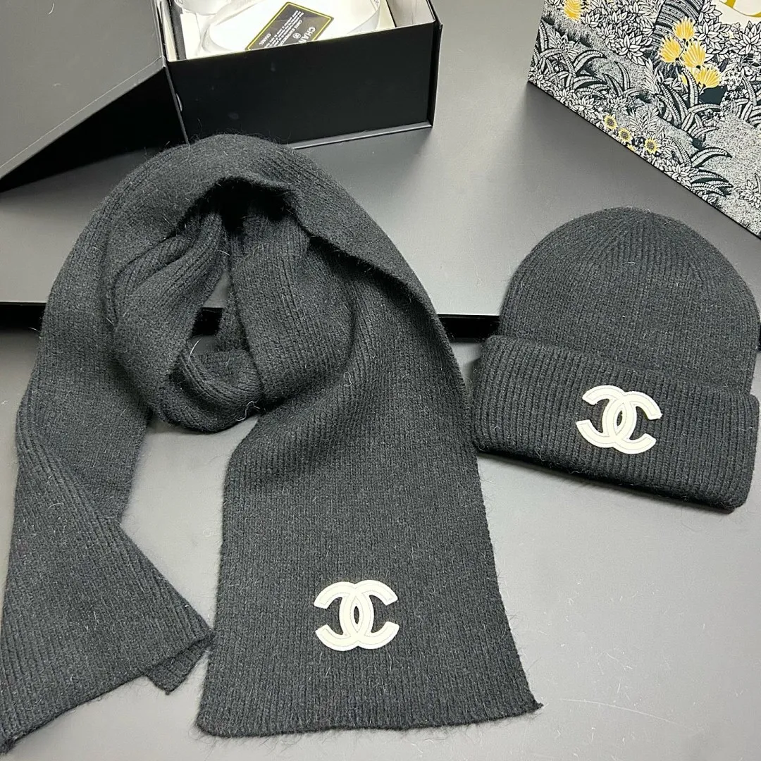 香香风 兔毛 冷帽+围巾套装❤️