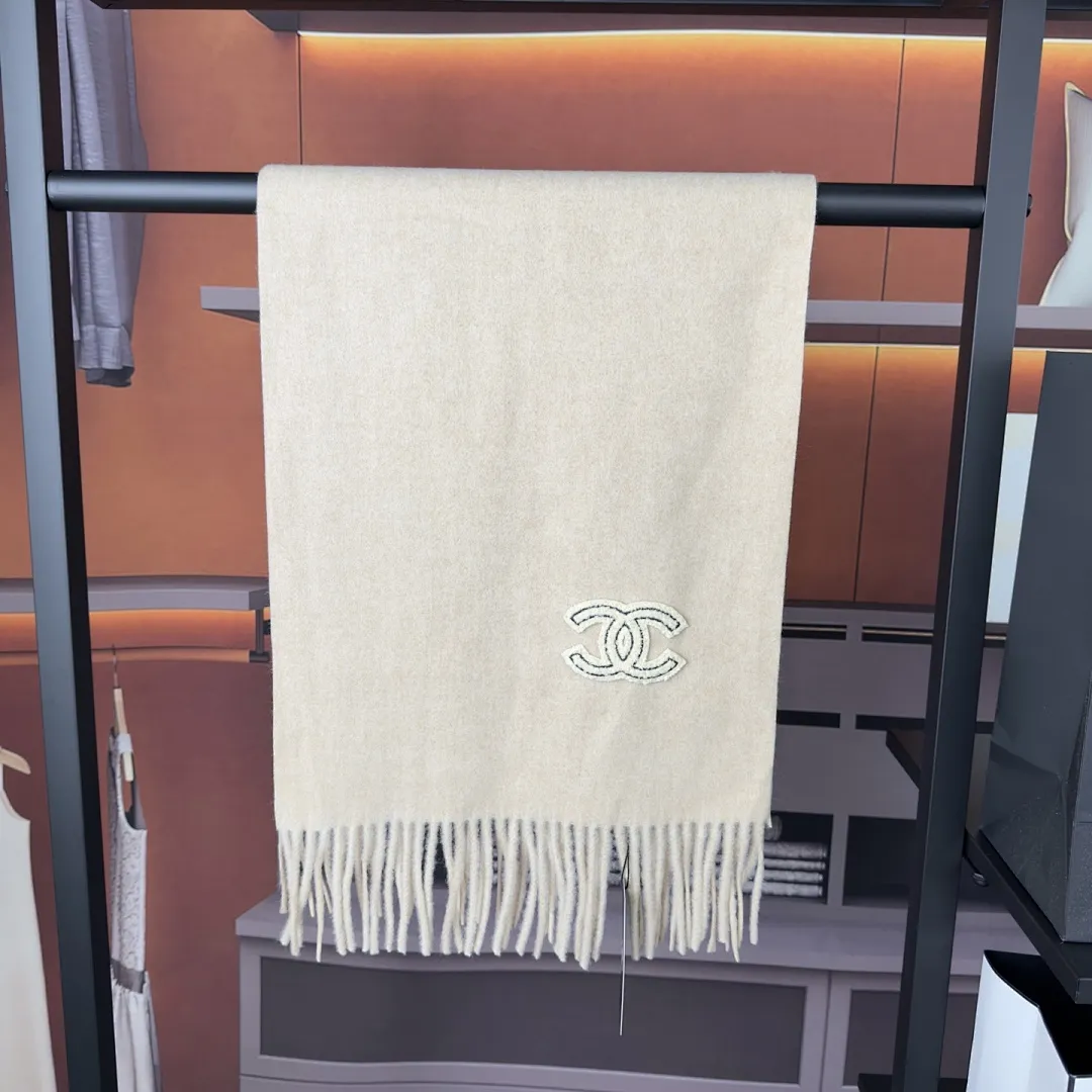 小香 单条围巾30%羊毛