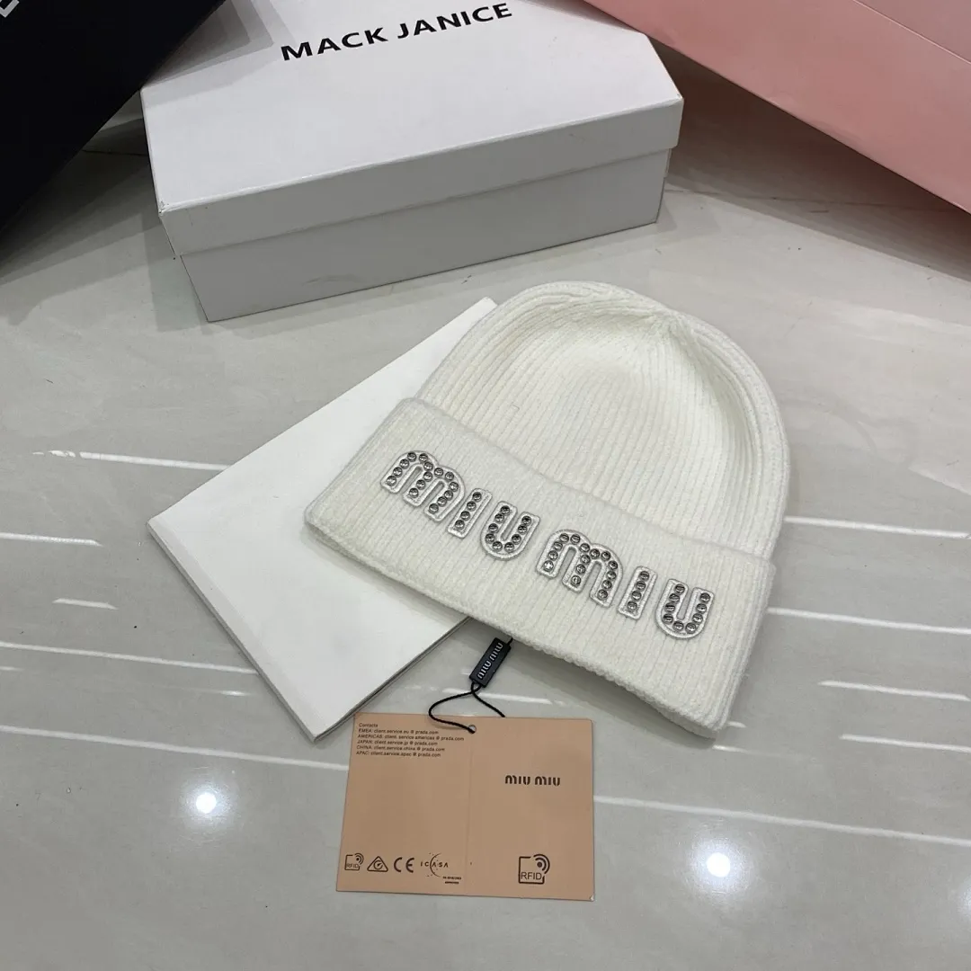 MiuMiu 羊绒针织帽