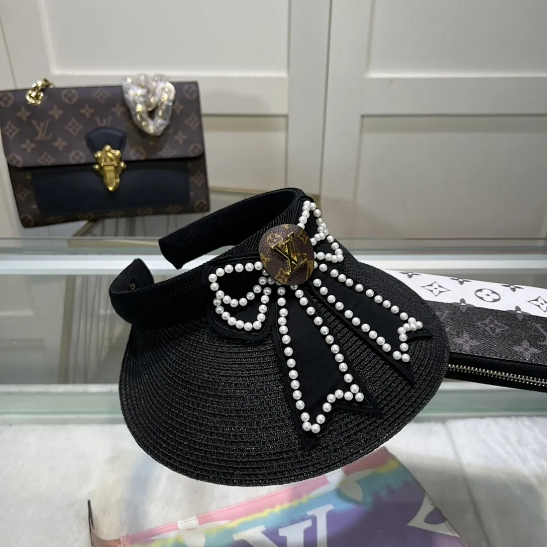 LV👒专柜新款路易威登家刺绣