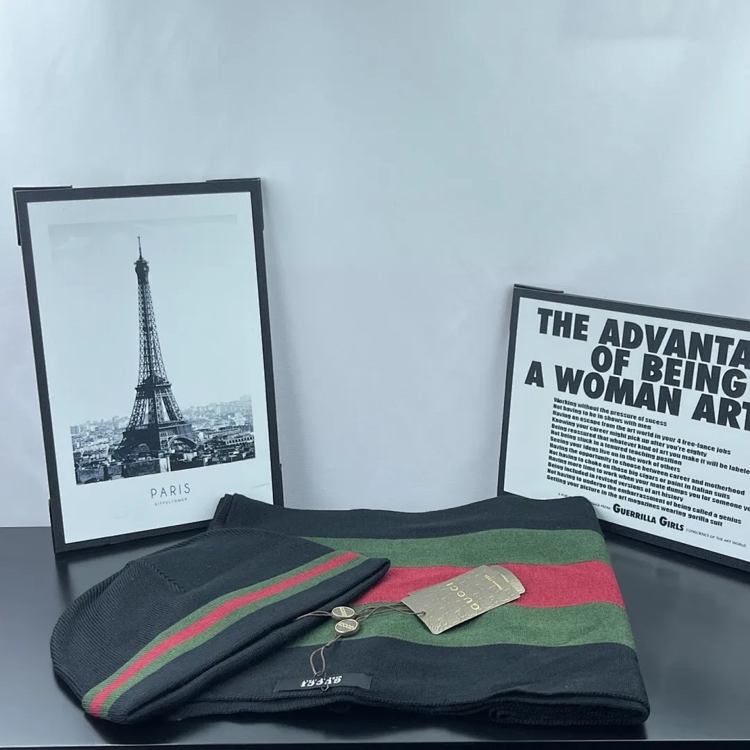 G家 【羊毛套装帽子-帽子➕围巾】经典套装帽子!成分:70%羊毛➕30%兔毛。