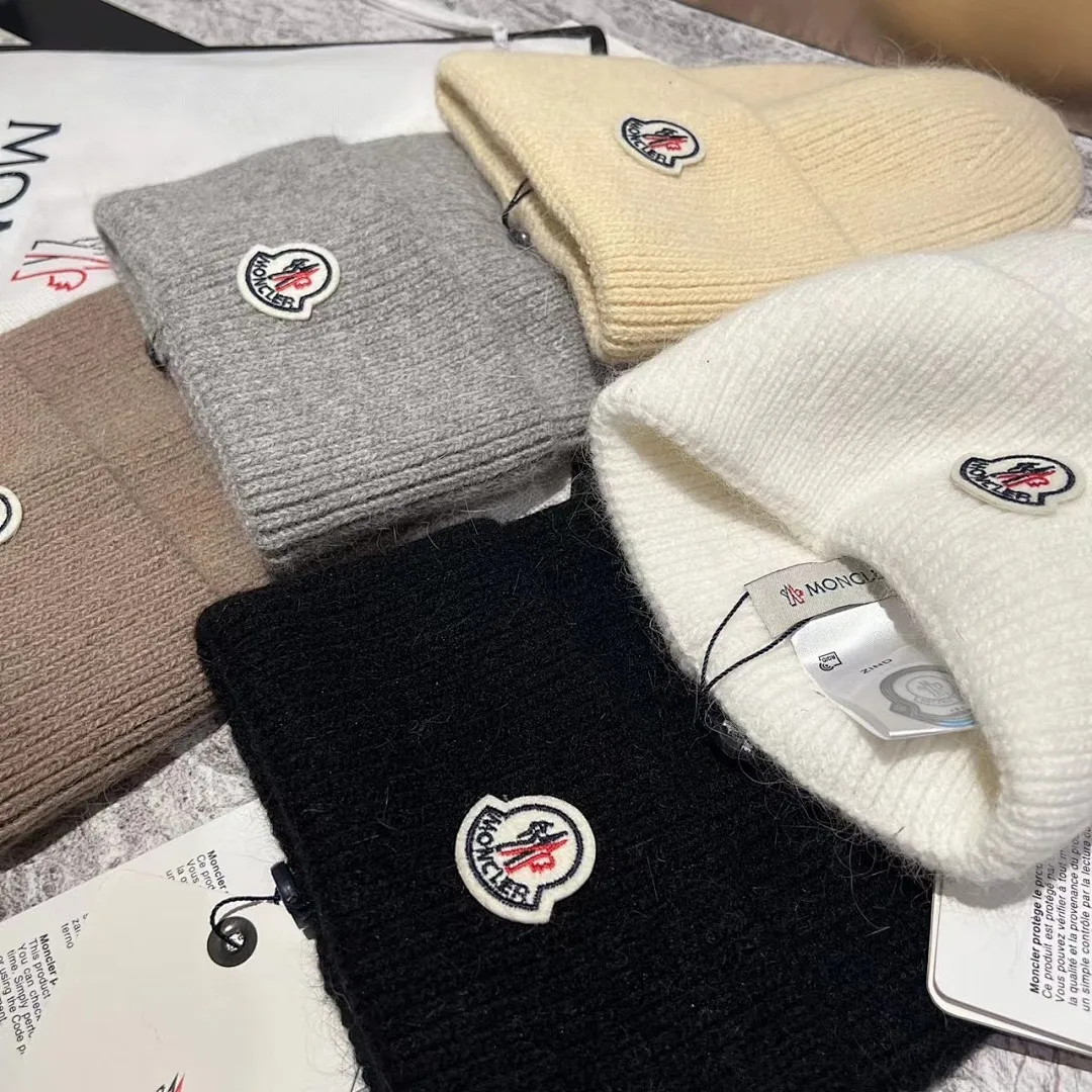 MONCLER 兔毛针织帽