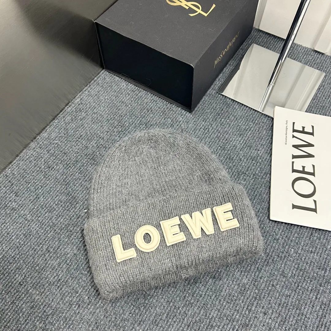 爆单LOEWE兔毛针织帽回货回货🔥✈️✈️