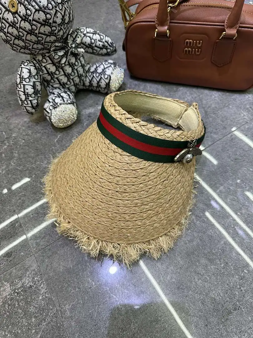 Gucci 草编手工爆款钩针防晒空顶帽👒👒‼️🔥
