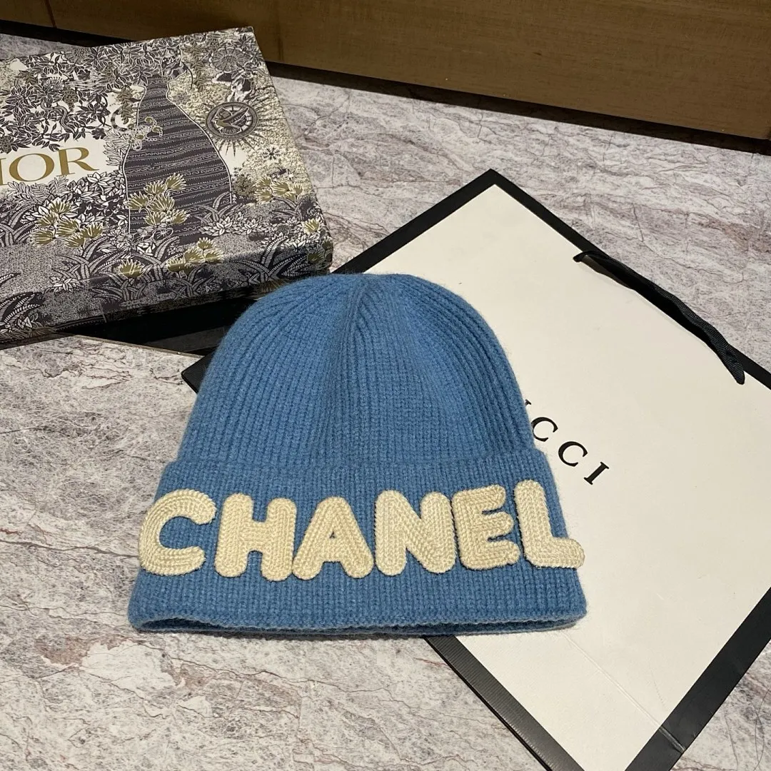 CHANEL 羊绒针织帽