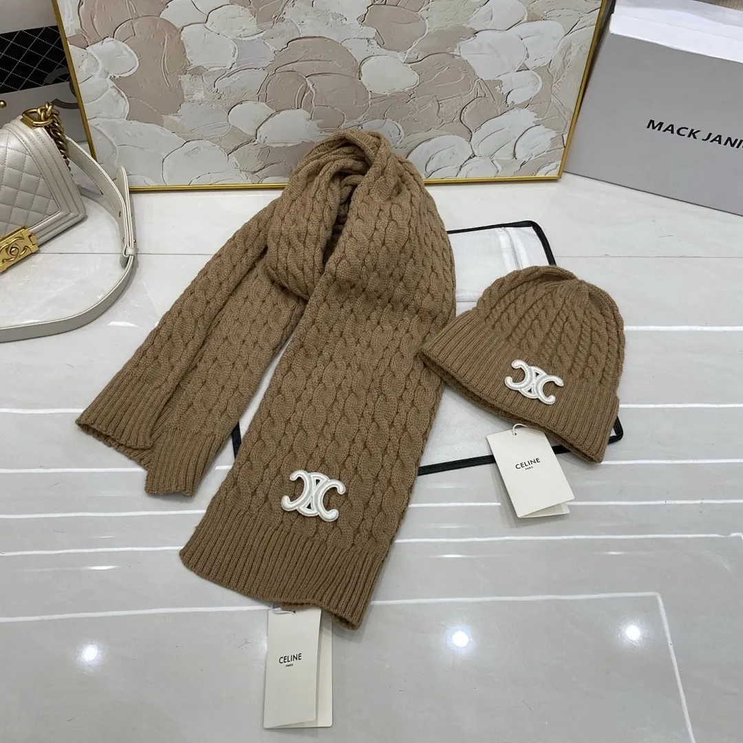 Celine赛琳 麻花羊绒针织帽+围巾🧣