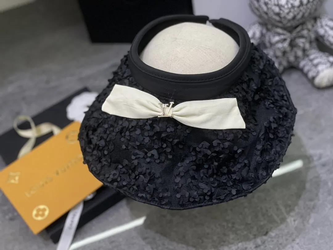 Lv 蝴蝶结蕾丝空顶帽