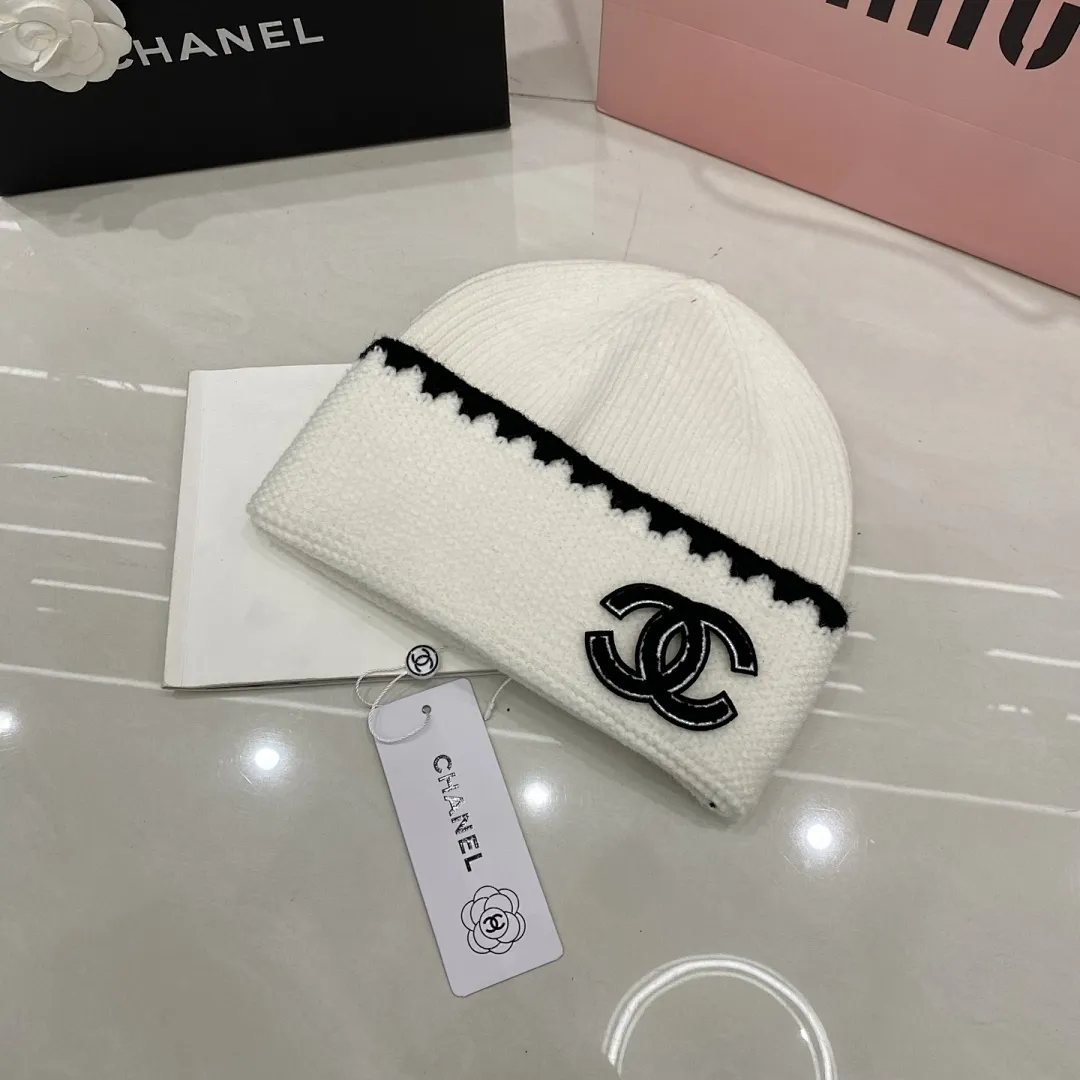 Chanel 羊绒针织帽