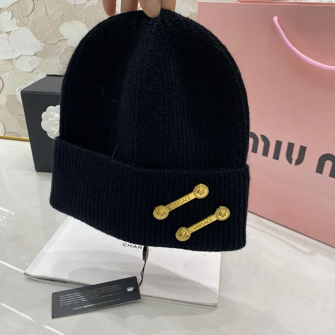 Versace范思哲 羊绒针织帽