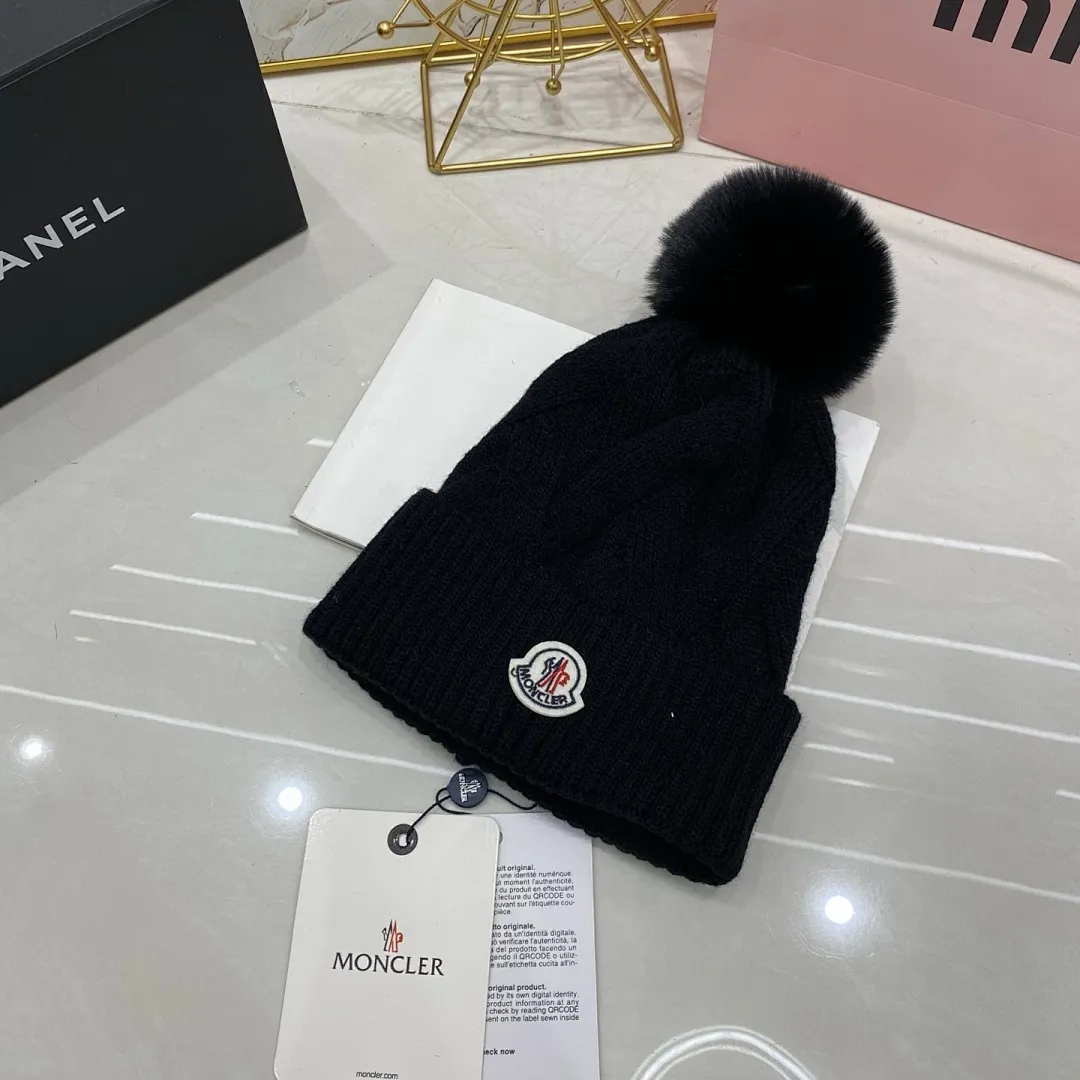 Moncler 带球针织帽 跑量款