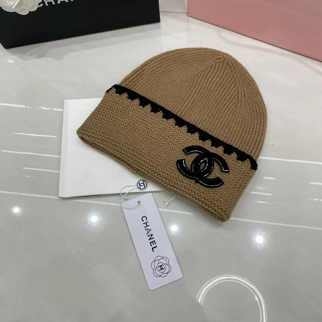 Chanel 羊绒针织帽
