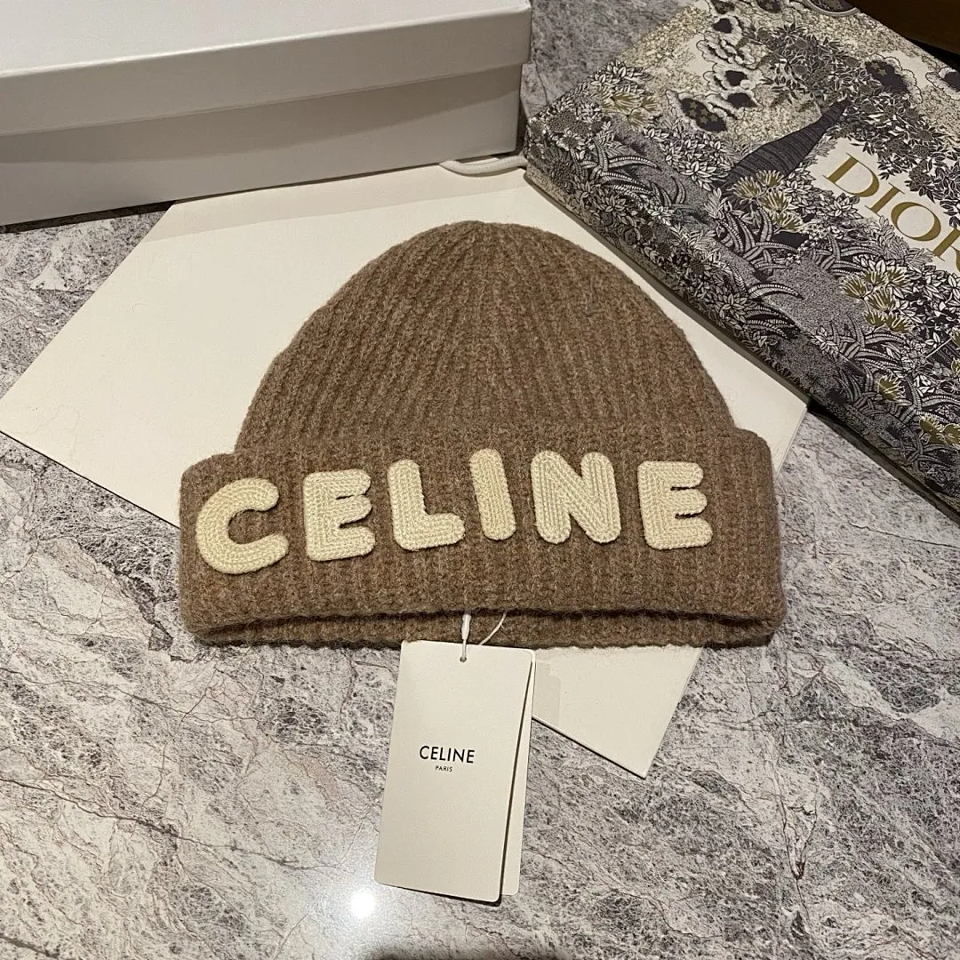 Celine 羊毛针织帽