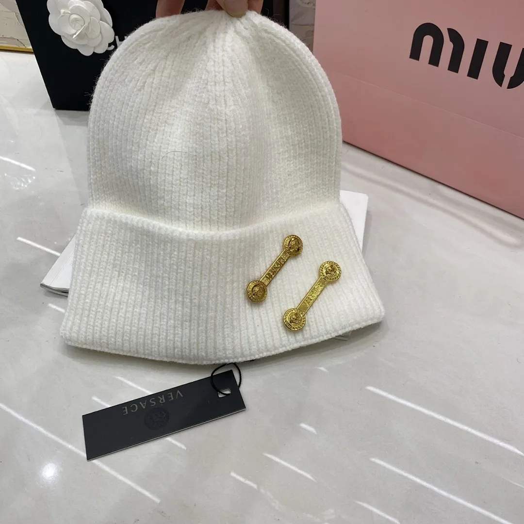 Versace范思哲 羊绒针织帽